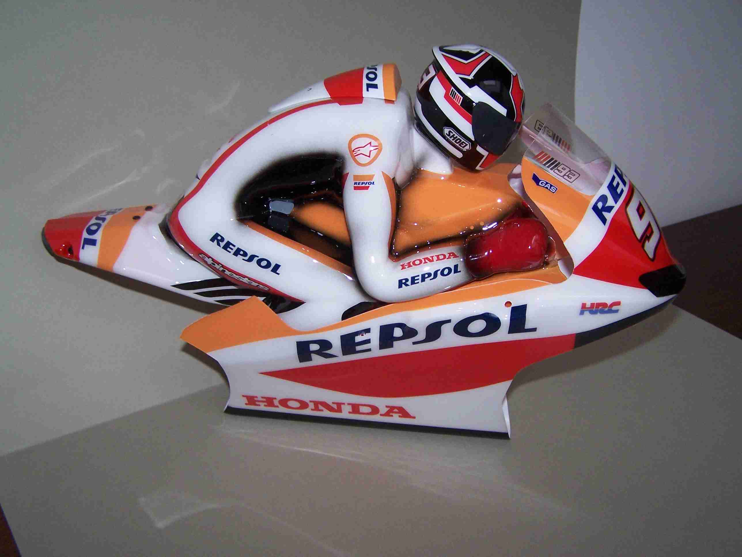 [Marc-Marquez-Repsol-Honda-Step8.jpg1_.jpg]